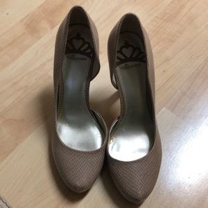 Fergalicious heels size 6.5